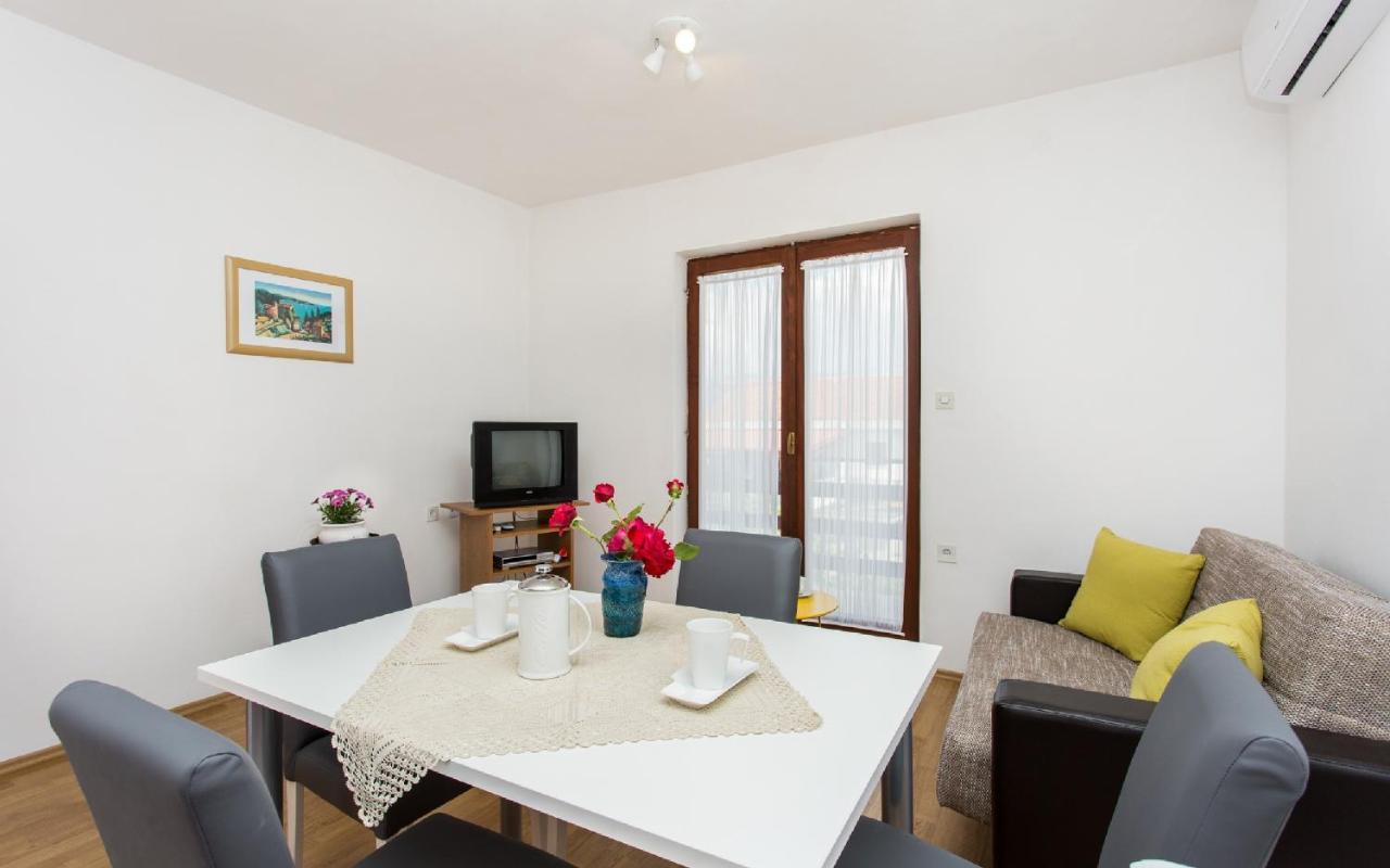 Apartman Broznic シロ エクステリア 写真