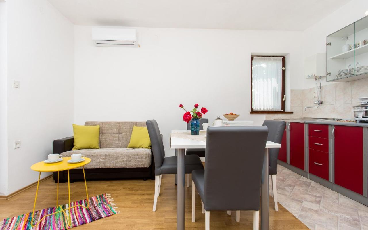 Apartman Broznic シロ エクステリア 写真