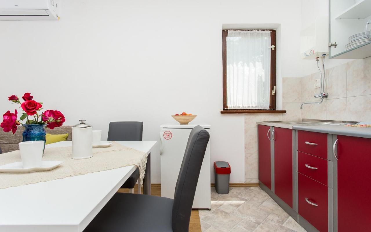 Apartman Broznic シロ エクステリア 写真