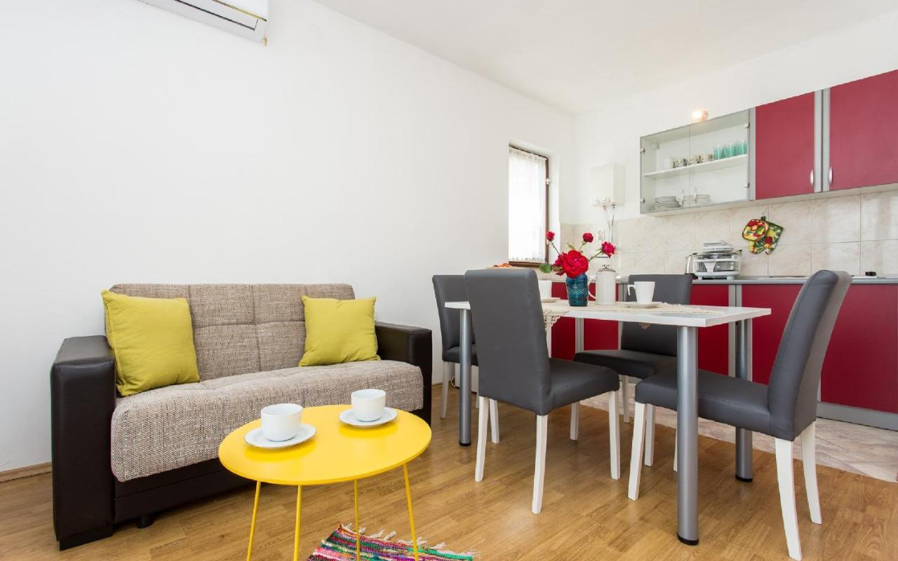 Apartman Broznic シロ エクステリア 写真