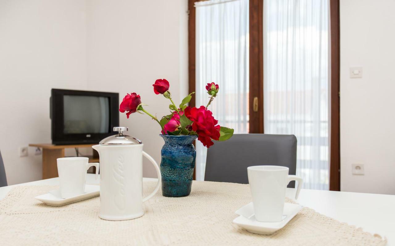 Apartman Broznic シロ エクステリア 写真